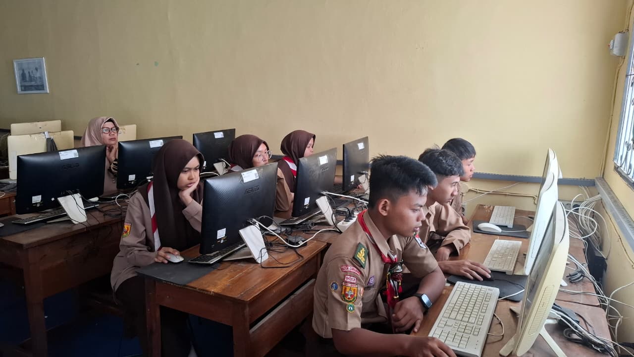 Siswa dan Guru MAN 2 Kota Cirebon Ikuti Simulasi Olimpiade Bahasa Arab 2026