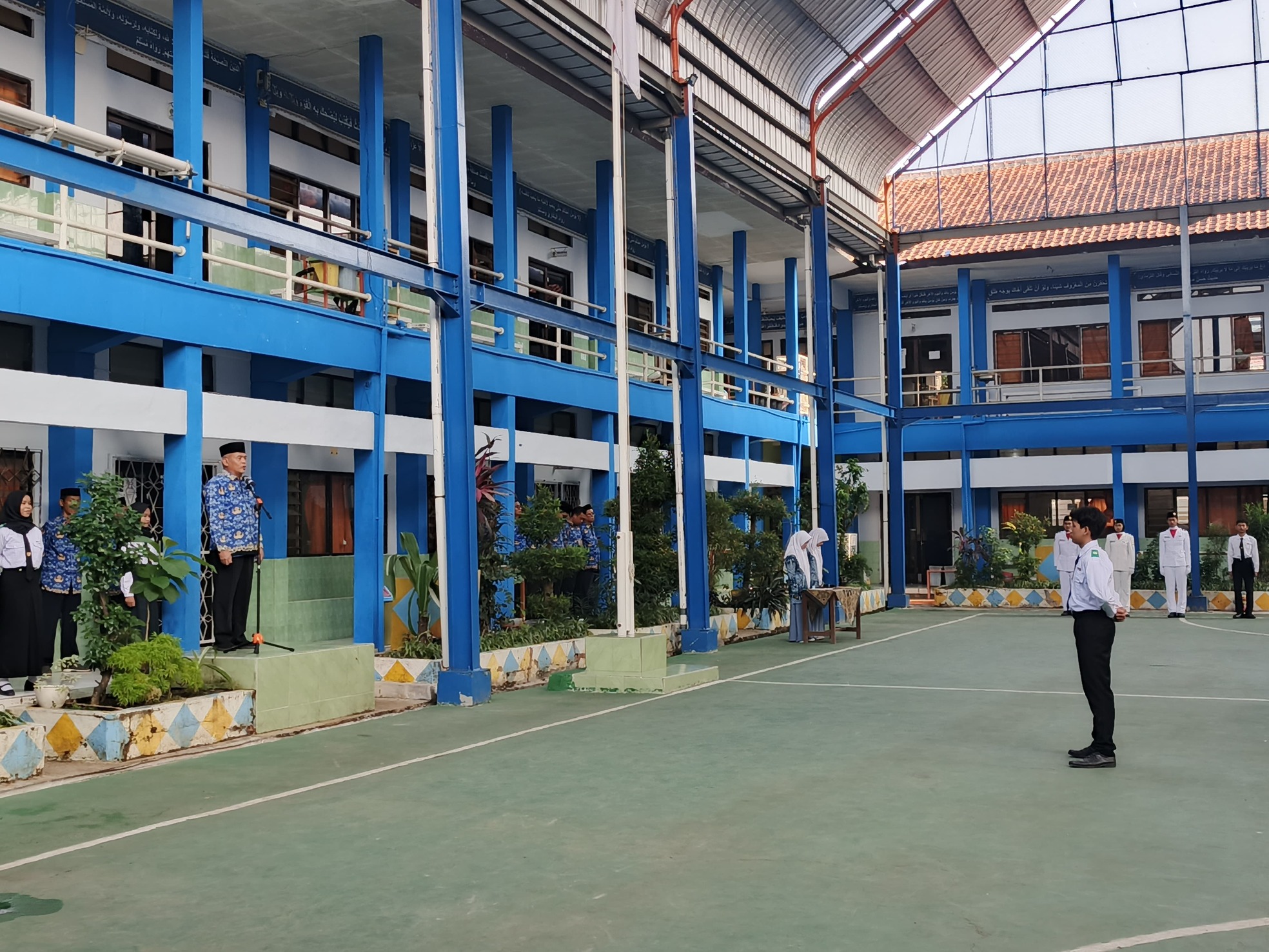 Harkitnas 2026, Kepala MAN 2 Kota Cirebon Ajak Siswa Siapkan Masa Depan Bangsa