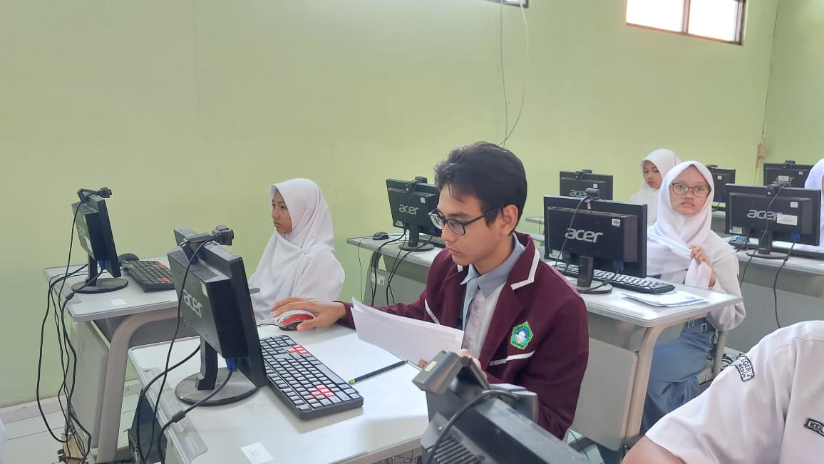 Siswa MAN 2 Kota Cirebon Raih Juara 1 OMI Geografi, Melaju ke Tingkat Provinsi