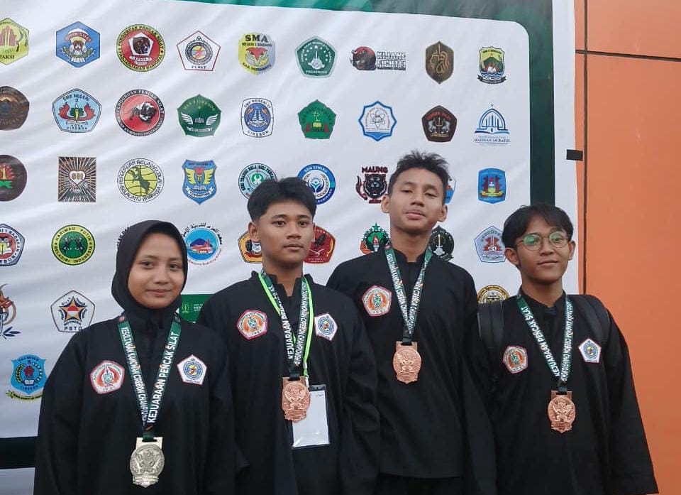 Lima Siswa MAN 2 Kota Cirebon Raih Prestasi di Kejuaraan Nasional Pencak Silat