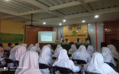 Kegiatan Latihan Dasar Kepemimpinan Siswa (LDKS) MAN 2 Kota Cirebon